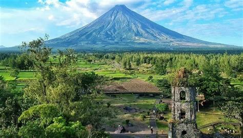 cagsawa resort|Cagsawa Ruins Park .